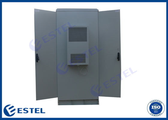 42U IP65 Telecom Cabinets Dengan Air Conditioner