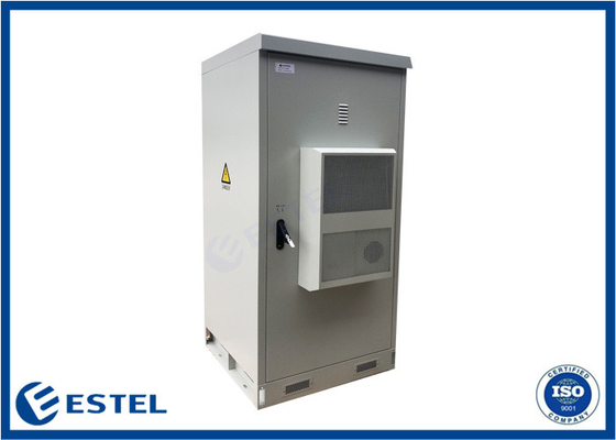 Airproof 40U Outdoor Telecom Enclosures Dengan Remote Monitoring System / Distribusi Daya