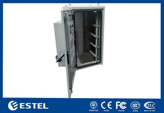 20U Kapasitas Outdoor Telecom Enclosure Galvanized Steel Single Wall With Heat Insulation For Pole Mounted
