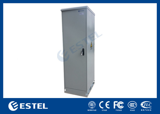2.5mm Aluminium Outdoor Telecom Cabinet 43U Perlengkapan Lapisan Dengan LED
