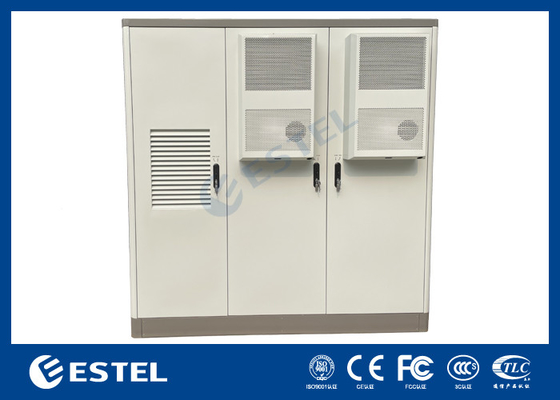 Baja Galvanis Tiga Kompartemen Shelter Outdoor Rack Enclosures Terintegrasi Dengan Pendingin